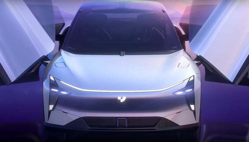 Jidu Auto представи електромобил робот с изкуствен интелект, готов за масово производство през 2023 г.